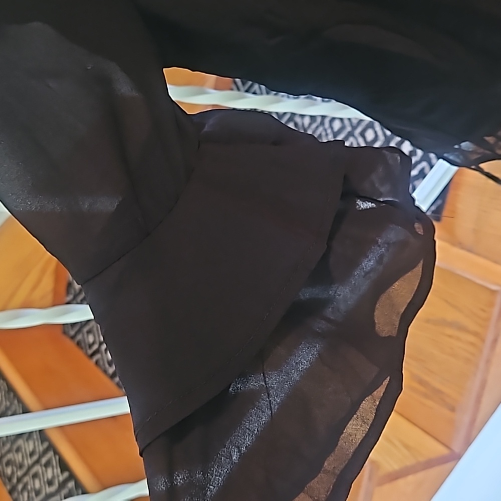 👚MONTEAU BLACK TOP👚 - Picture 4 of 9